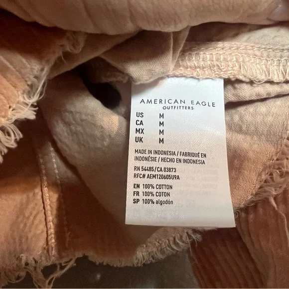 American Eagle Outfitters Corduroy Utility Shirt Jacket Cropped Medium Peach Tan - Picture 6 of 6